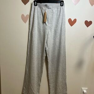 Skims size XS grey boyfriend  pants NWT